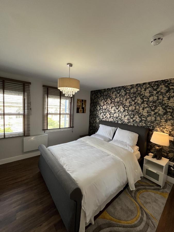 Moseley Village Apartments Бирмингем Экстерьер фото